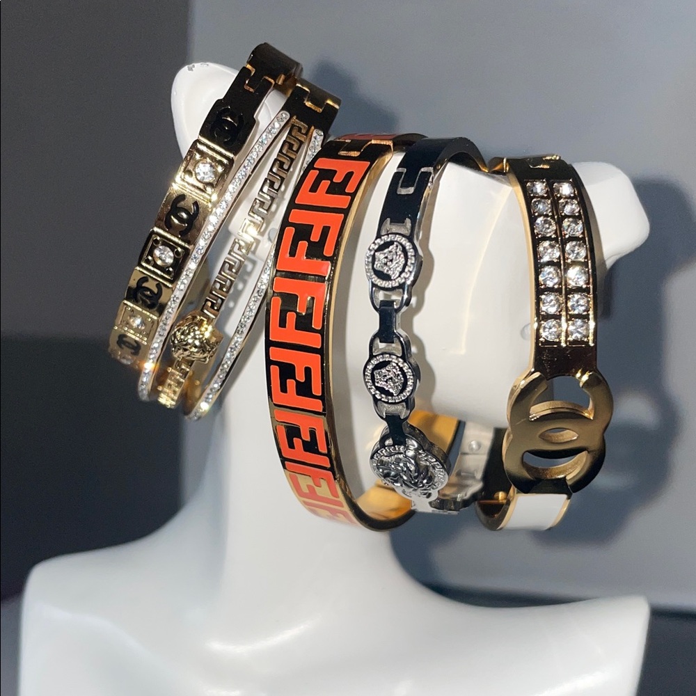Fashion bangles stainless steel gold plated fit size 6.5-8